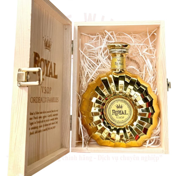 Rượu Brandy Royal VSOP Gold Hộp Tết