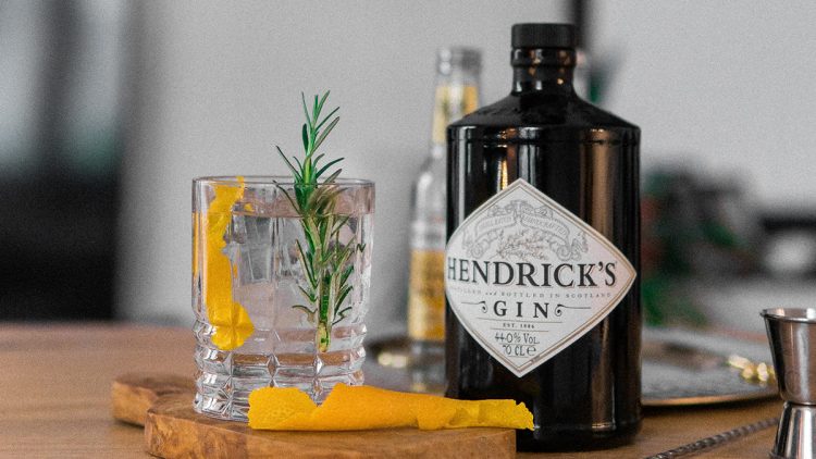 Non-Traditional Gins Are The Upgrade Your Gin + Tonic Has Been Craving -  The Gourmet Insider