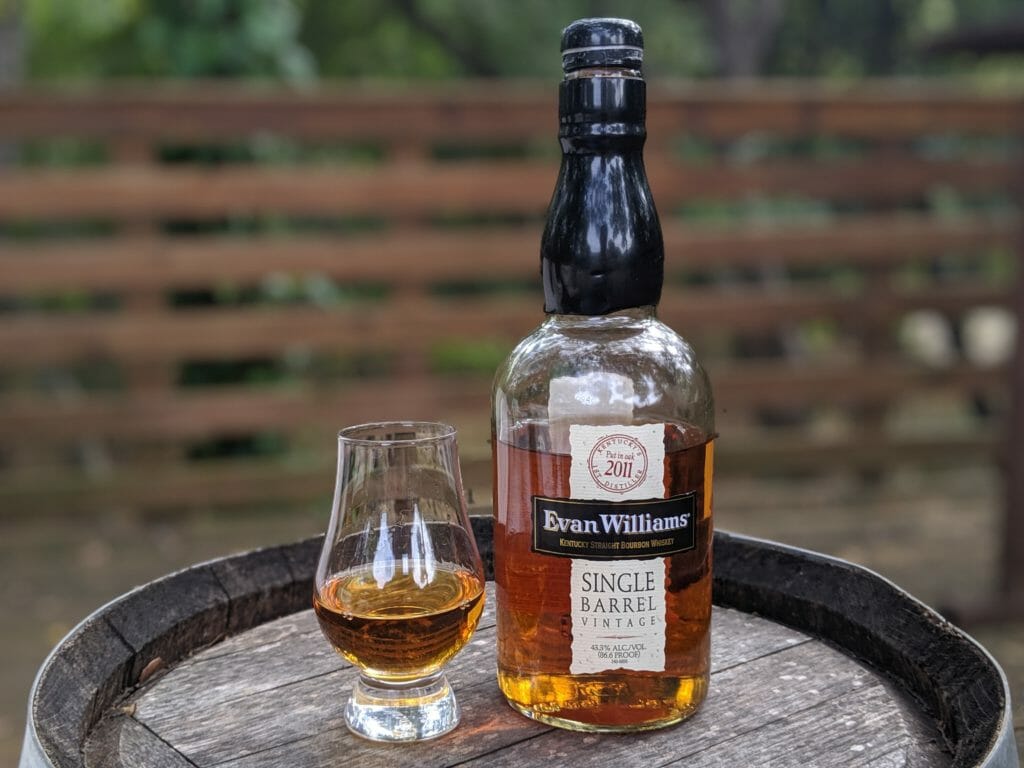 Whiskey Review: Evan Williams Single Barrel Vintage – Thirty-One Whiskey